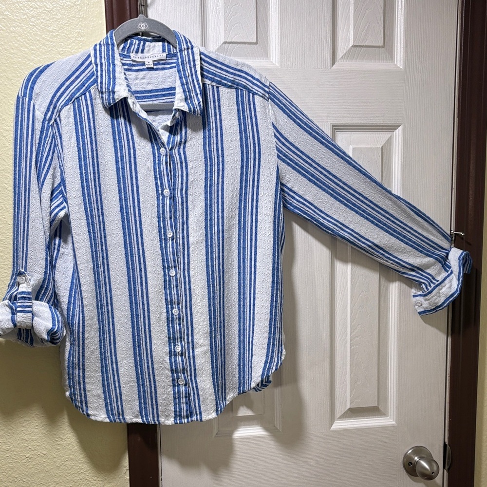 Striped Blue & White Long-Sleeve Button Shirt - Picture 2 of 7